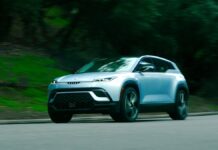 La menor demanda por vehículos eléctricos en EE.UU. pudiera desencadenar una batalla por la supervivencia