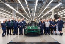 El original MINI de 3 puertas alcanzó el millón de la generación actual