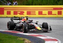 Verstappen sumó su sexto triunfo consecutivo en el circuito de Silverstone. El Checo quedó 6th