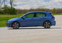 Prueba: Volkswagen Golf GTI 2.0T S del 2025, un auto para divertirse al volante