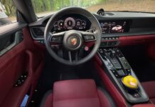 ¿Cuáles son los autos con el diseño de volante más ergonómico para conducción prolongada?